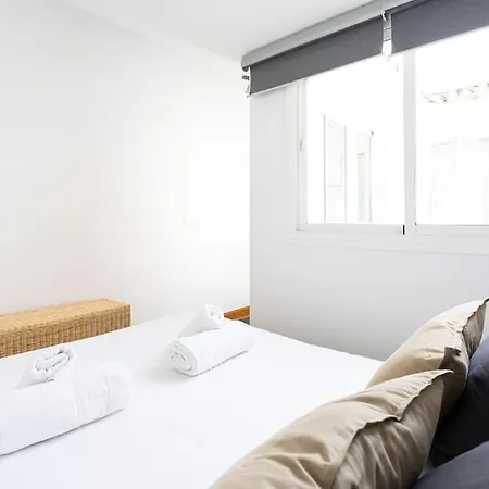 Apartment Penthouse In St Montano, Historic Centre, Wifi. Malaga